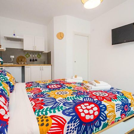 لاسكاري B&B Lo&G المظهر الخارجي الصورة